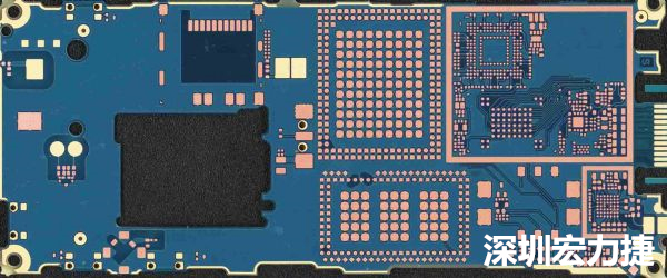 手機可用的PCB空間相當小，而1片式的設計是節(jié)省成本的作法，如何做到區(qū)隔不同子系統(tǒng)、降低雜訊干擾，是設計關鍵。