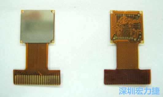 FPC可設(shè)計的電路復(fù)雜度與密度，比PCB遜色，但可適應(yīng)結(jié)構(gòu)的彈性結(jié)構(gòu)，成為電子產(chǎn)品設(shè)計重點(diǎn)。